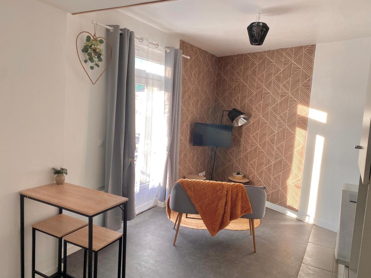 Le Quai Des Marins Apartment Chateauroux Exterior photo